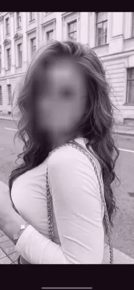 Anna, 29