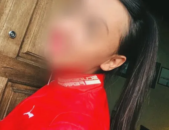 Emilia, 26