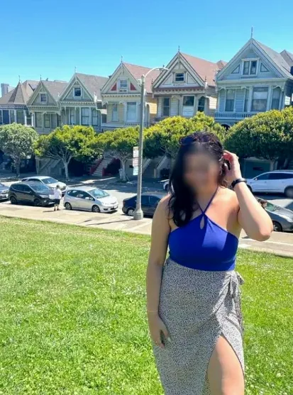 Esra, 28