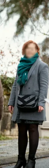 Esra, 38