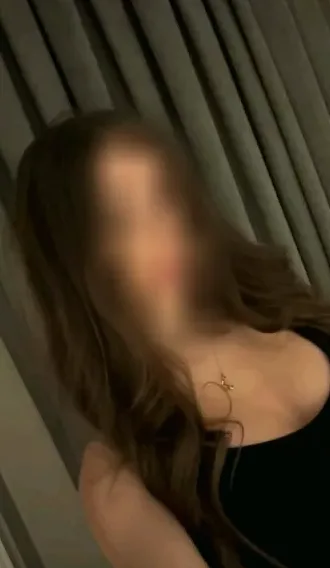 Fatma, 28