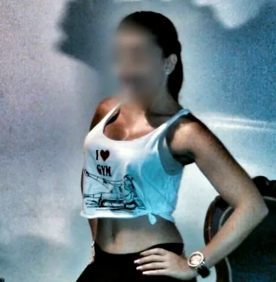 Isabell, 40