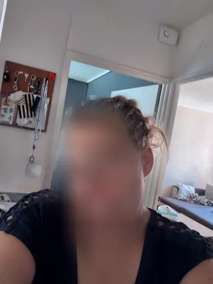 Isabell, 40