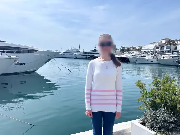 Lucia, 36
