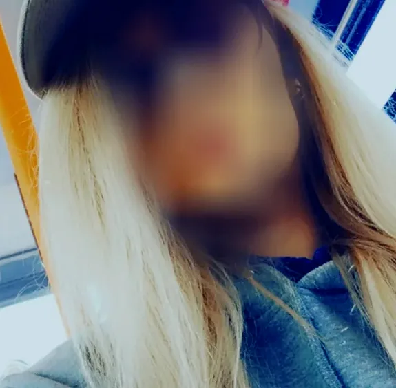 Maja, 28