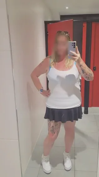 Marie, 39