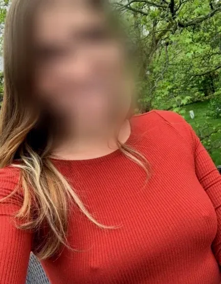 Marlene, 32