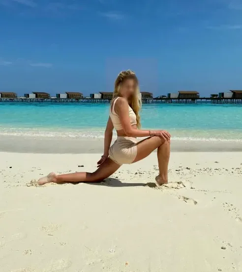 Simone, 35