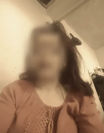 Sophia, 39