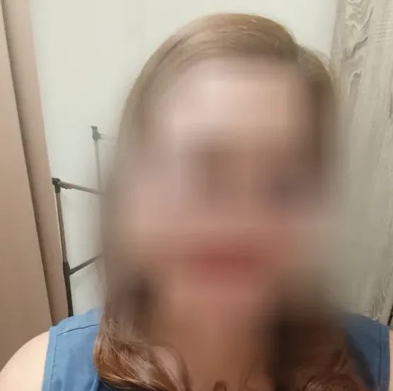 Vivien, 31